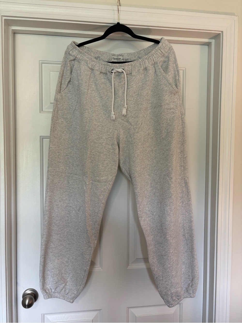 Abercrombie & Fitch Gray Oversized Jogger Sweatpants Women’s Large